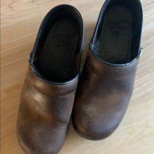 Dansko clogs brown size 38